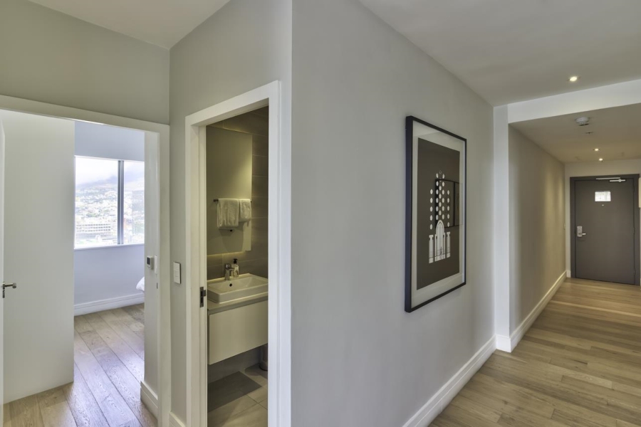 2 Bedroom Property for Sale in Cape Town City Centre Western Cape